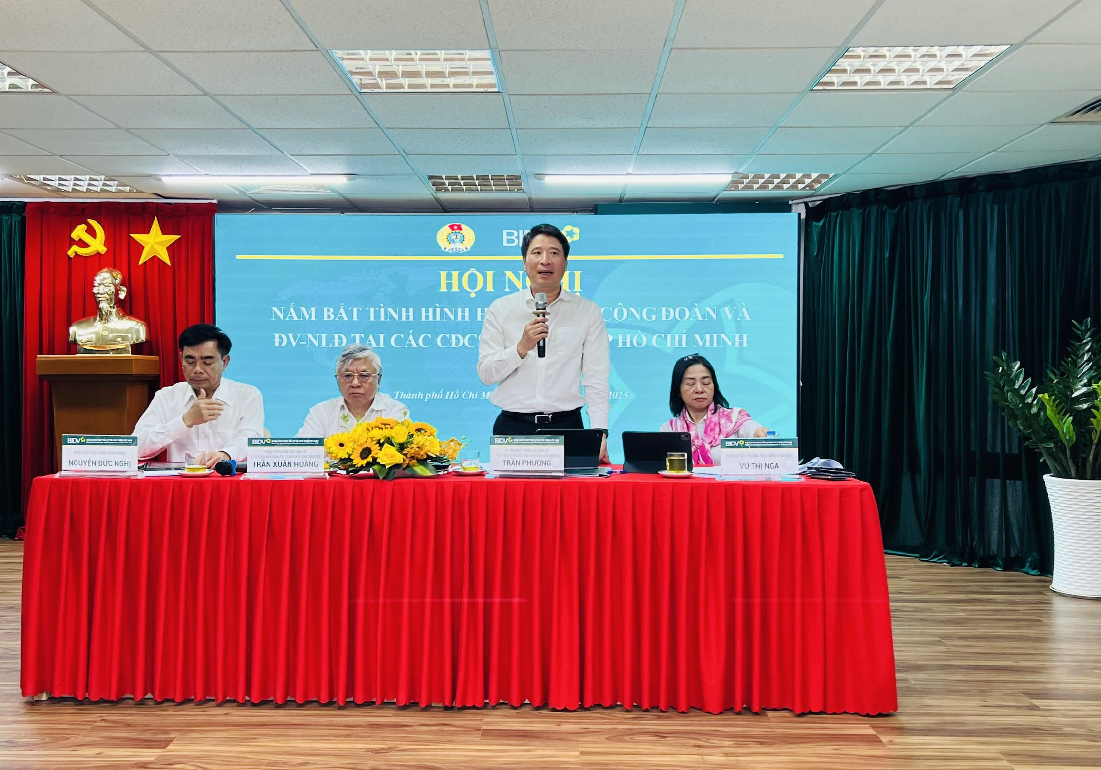 Hội nghị nắm bắt tình hình hoạt động Công đoàn và ĐV-NLĐ tại các CĐCS khu vực TPHCM
